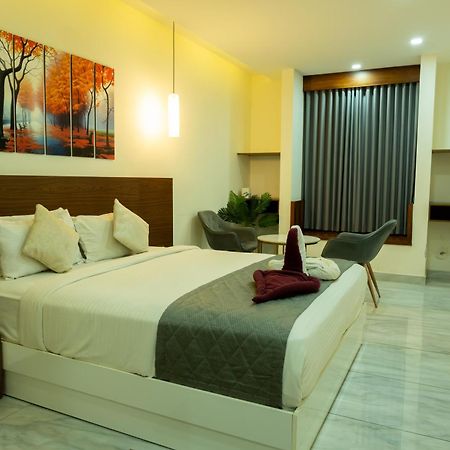 Miracle Hotel And Resorts Kozhikode Zewnętrze zdjęcie
