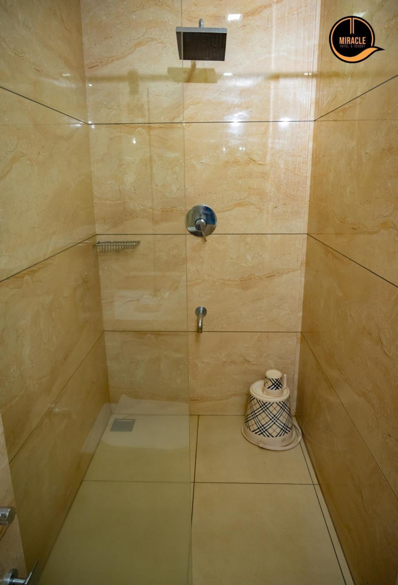 Miracle Hotel And Resorts Kozhikode Zewnętrze zdjęcie