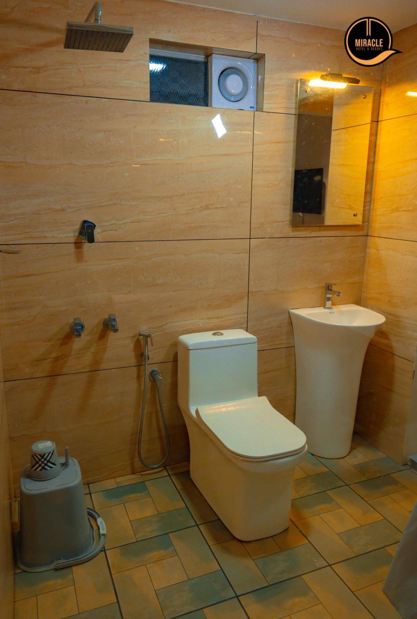 Miracle Hotel And Resorts Kozhikode Zewnętrze zdjęcie
